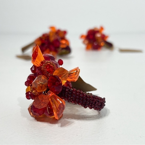 Pier 1 Napkin Rings Set of 4 Colorful Beaded Cluster Vibrant Orange Red Holders - Picture 4 of 7